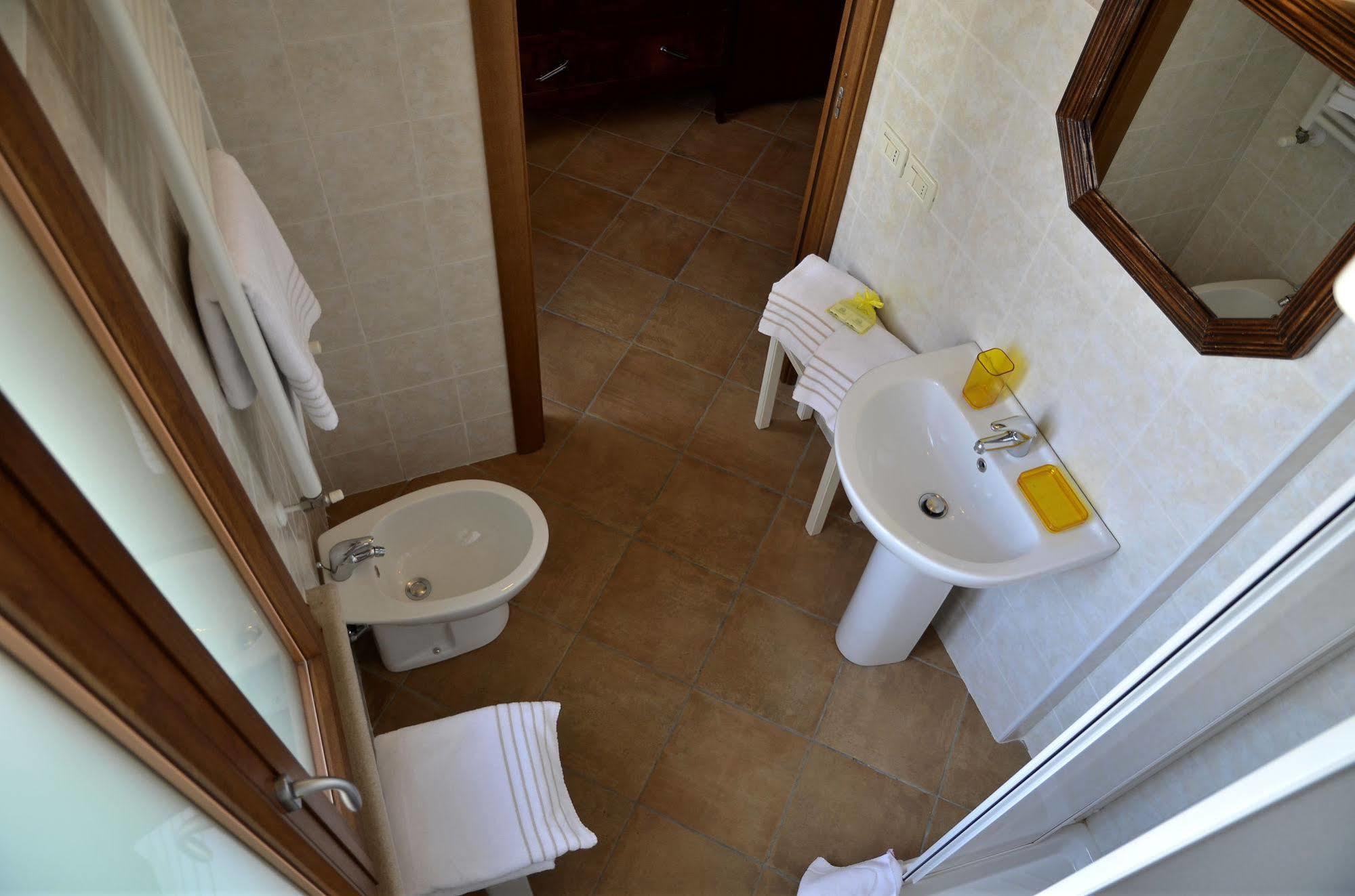 9 Muse Bed And Breakfast Canneto sull'Oglio Exterior photo